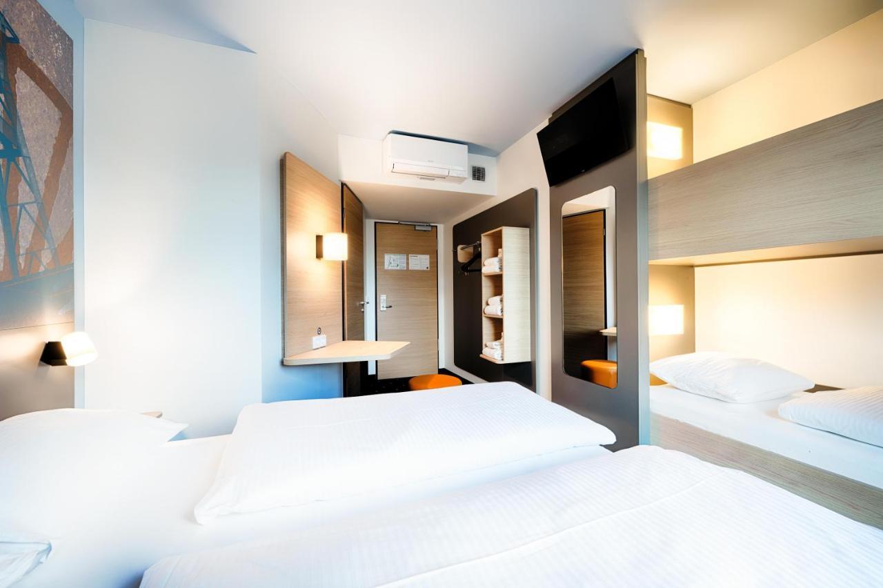 Bochum-city Hotel 3*